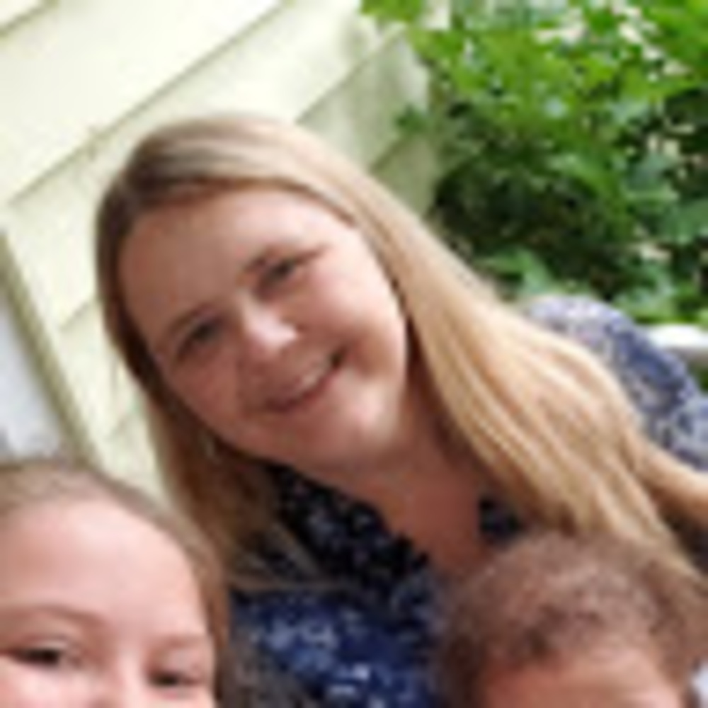 Meet your Posher, Connie